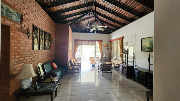 Ninth image of 4 Park Ave in Montego Bay, St. James, Jamaica - property is For Sale