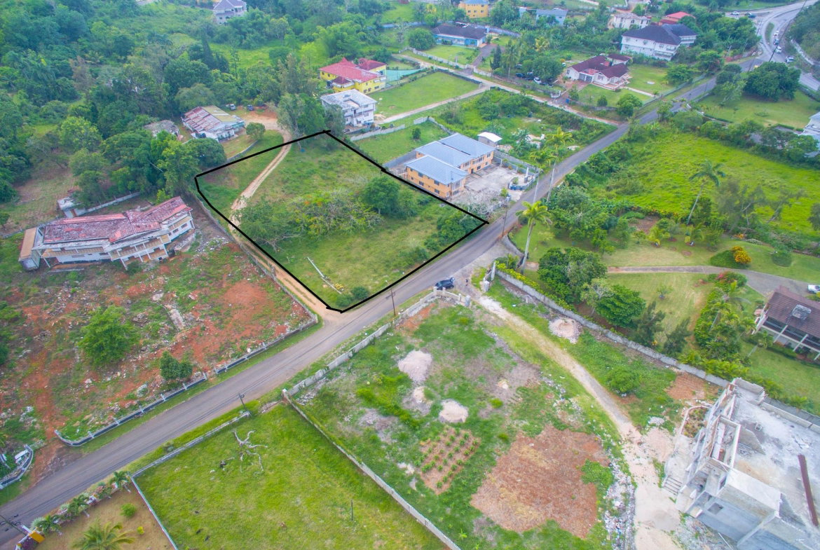 Fourth image of 1 Battersea Clarkes Town rd in Mandeville, Manchester, Jamaica - property is For Sale