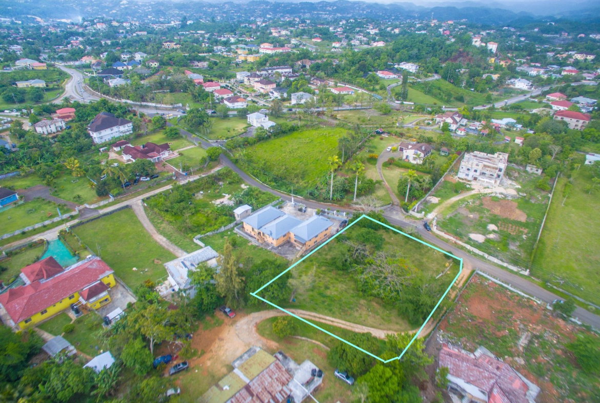 Seventh image of 1 Battersea Clarkes Town rd in Mandeville, Manchester, Jamaica - property is For Sale