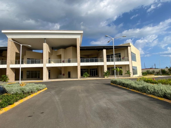 First image of Px- South Camp Road in Kingston 5, St. Andrew, Jamaica - property is For Rent