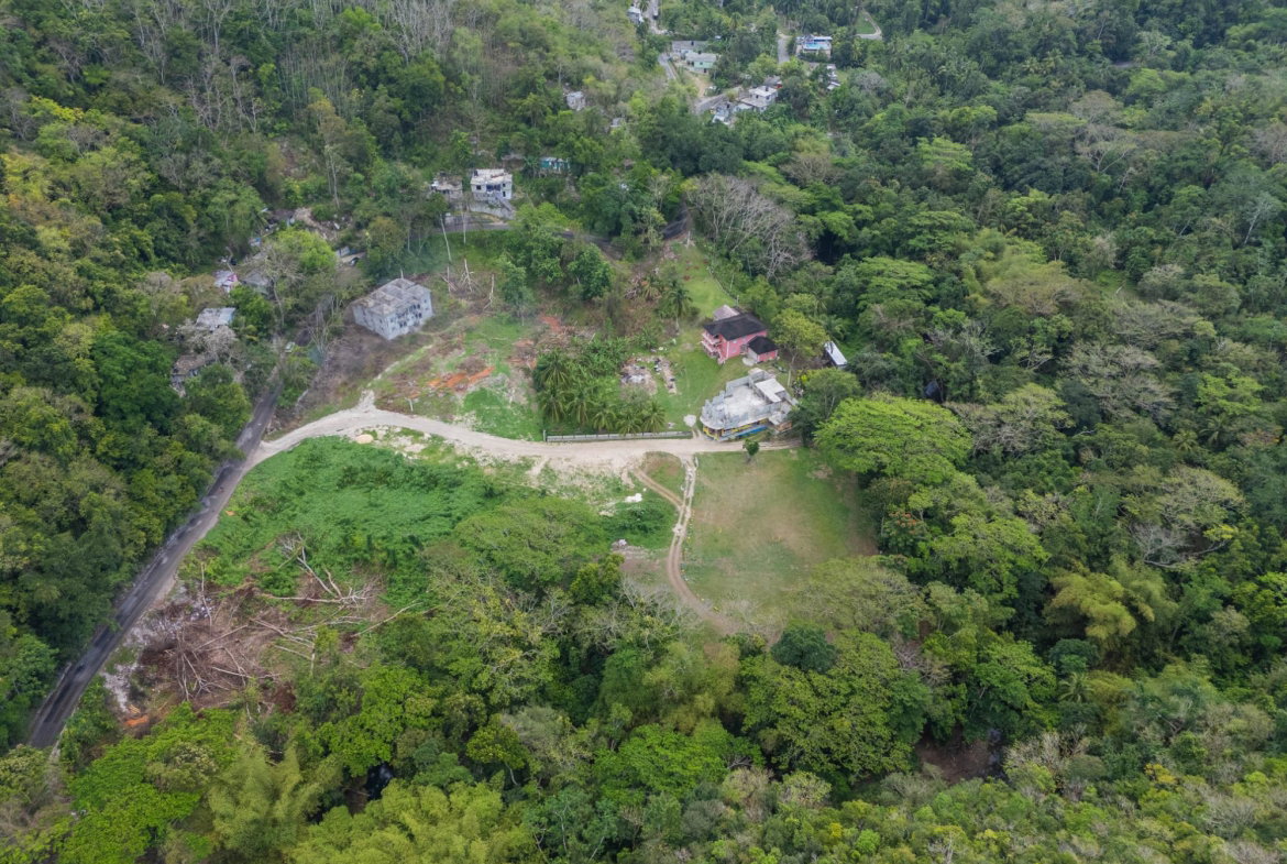 Fifth image of 7 Over River Orange in Montego Bay, St. James, Jamaica - property is For Sale