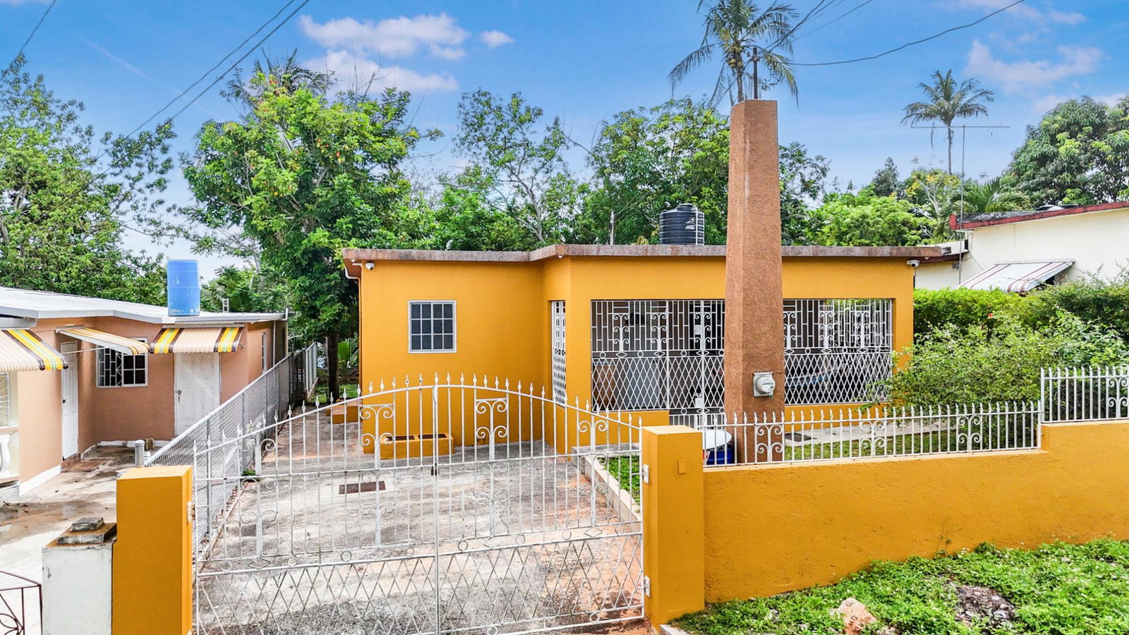 First image of 327 Passion Way in Linstead, St. Catherine, Jamaica - property is For Sale