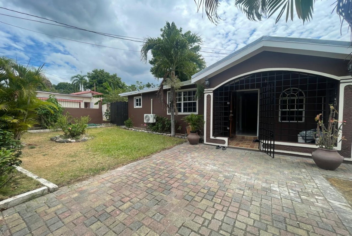 First image of 6 Brynmawr Road in Kingston 8, St. Andrew, Jamaica - property is For Rent