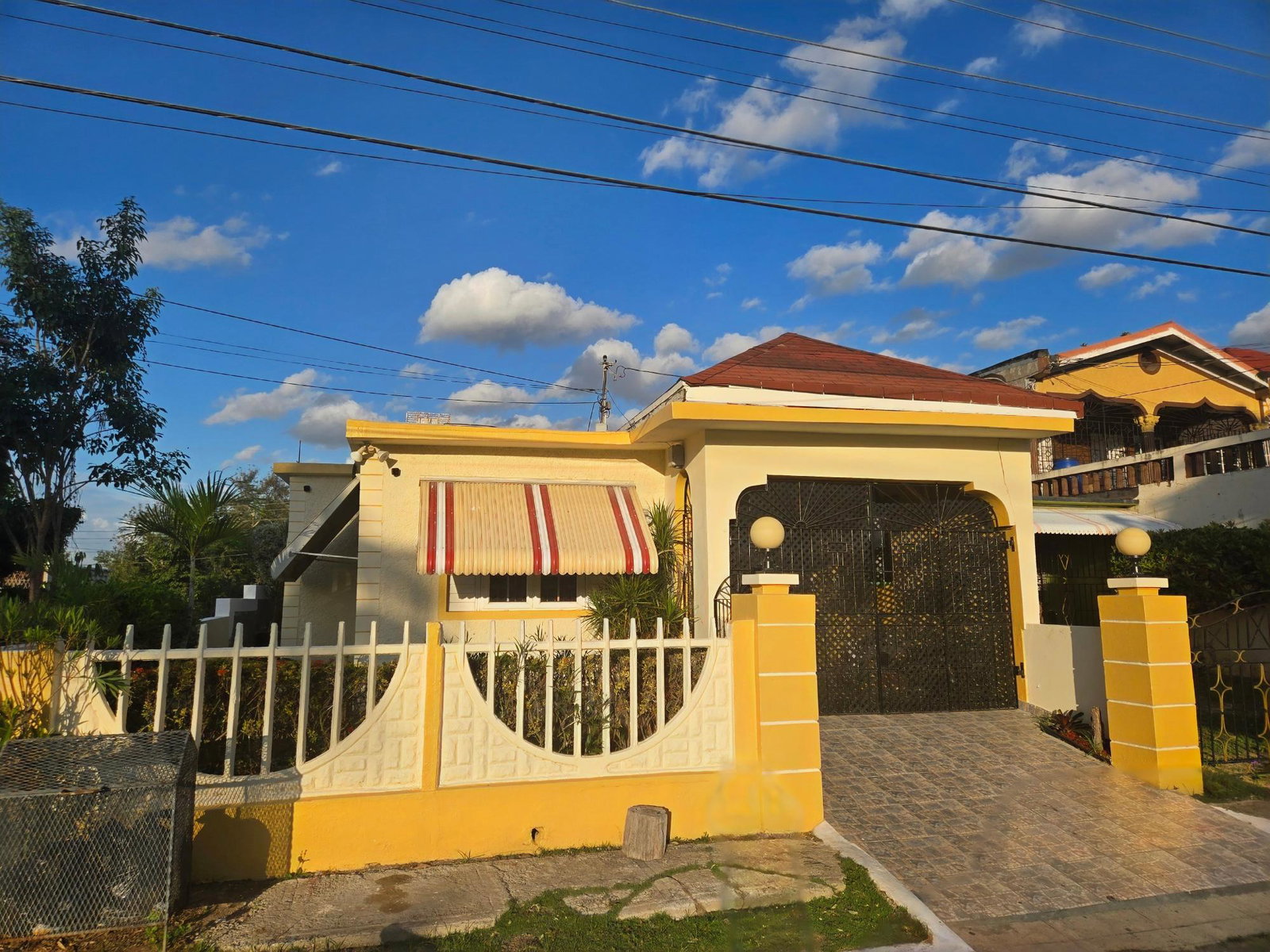 Third image of 302 nw 71st Place, Epsom in Greater Portmore, St. Catherine, Jamaica - property is For Sale