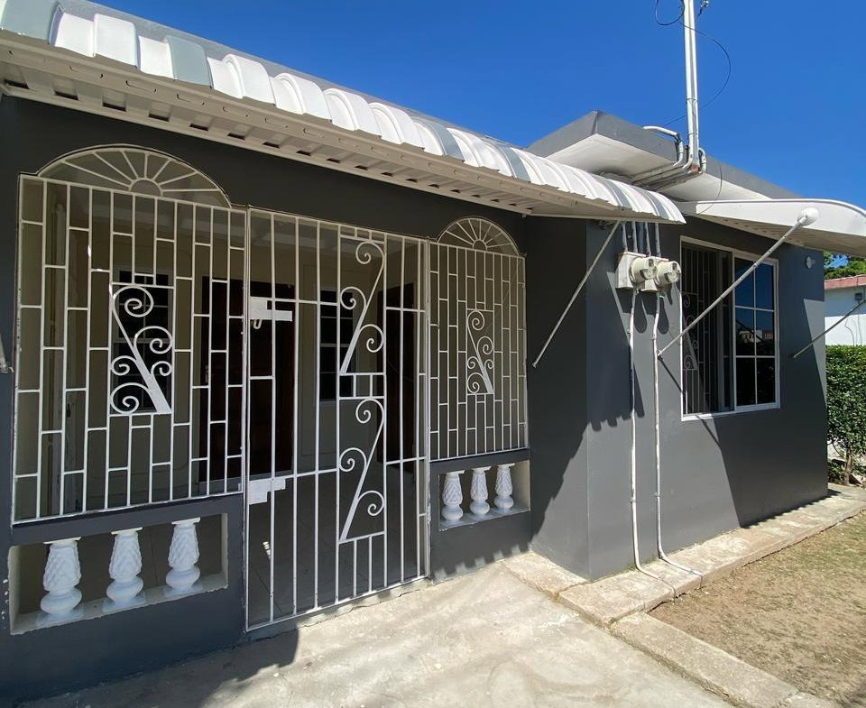 Second image of 14 Lincoln Road in Passage Fort, St. Catherine, Jamaica - property is For Rent
