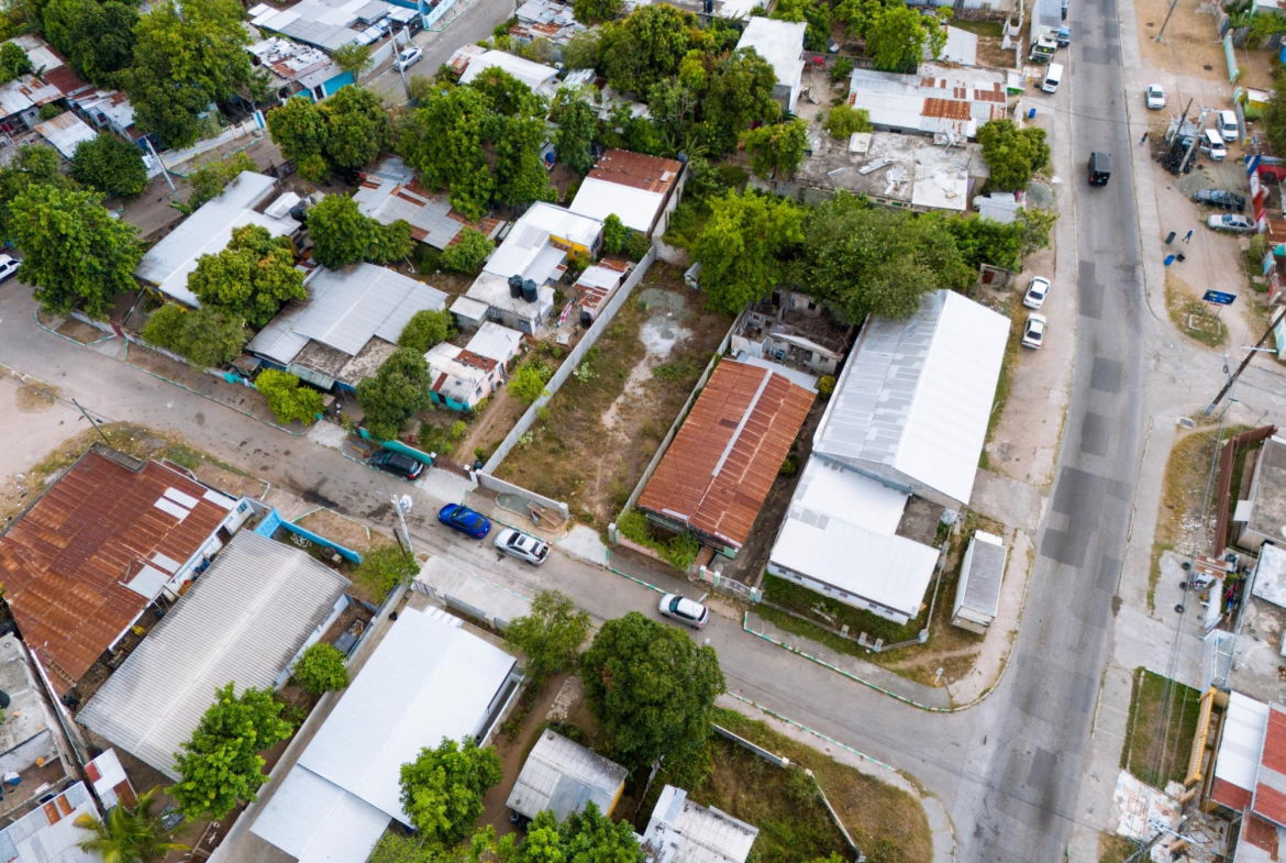 Third image of 7 Laing (wint) Road in Kingston 11, St. Andrew, Jamaica - property is For Sale