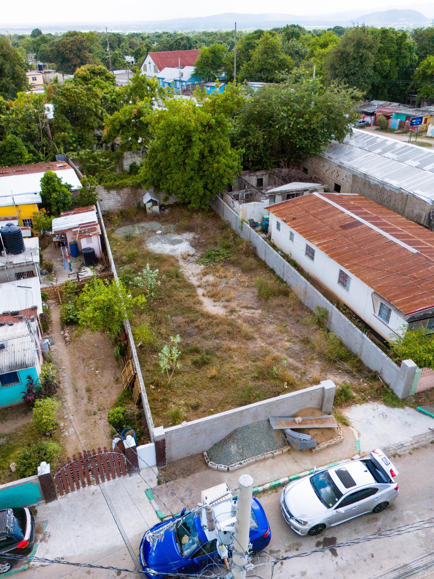Fourth image of 7 Laing (wint) Road in Kingston 11, St. Andrew, Jamaica - property is For Sale