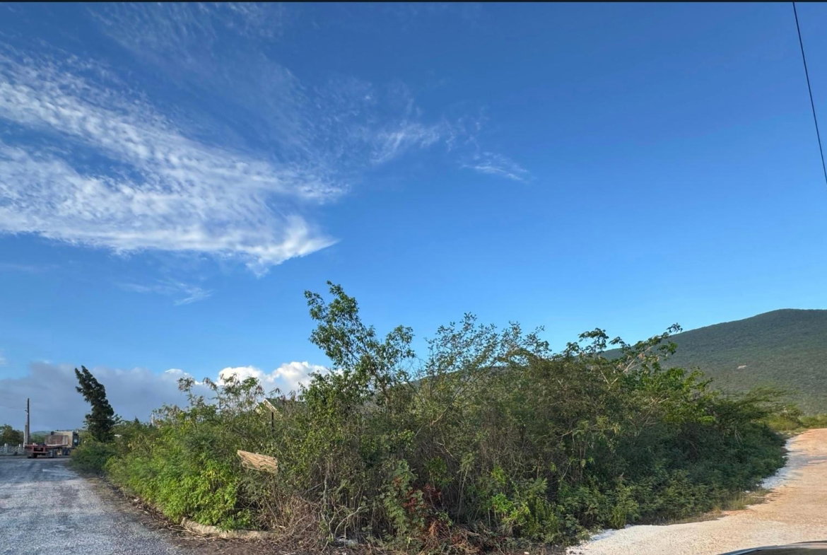 Sixth image of 9- Sea View Avenue, Lititz in Sea Air, Manchester, Jamaica - property is For Sale