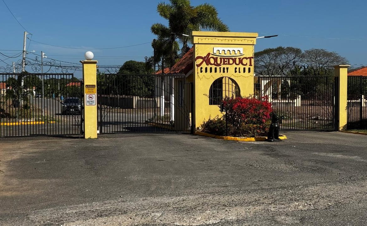 Second image of Lot 101- Aqueduct Country Club, bu in Bushy Park, St. Catherine, Jamaica - property is For Sale