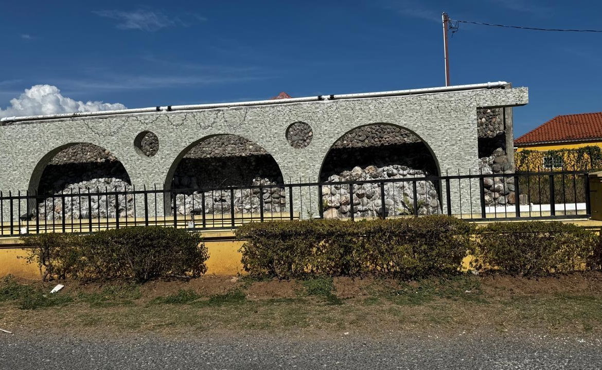 Third image of Lot 101- Aqueduct Country Club, bu in Bushy Park, St. Catherine, Jamaica - property is For Sale