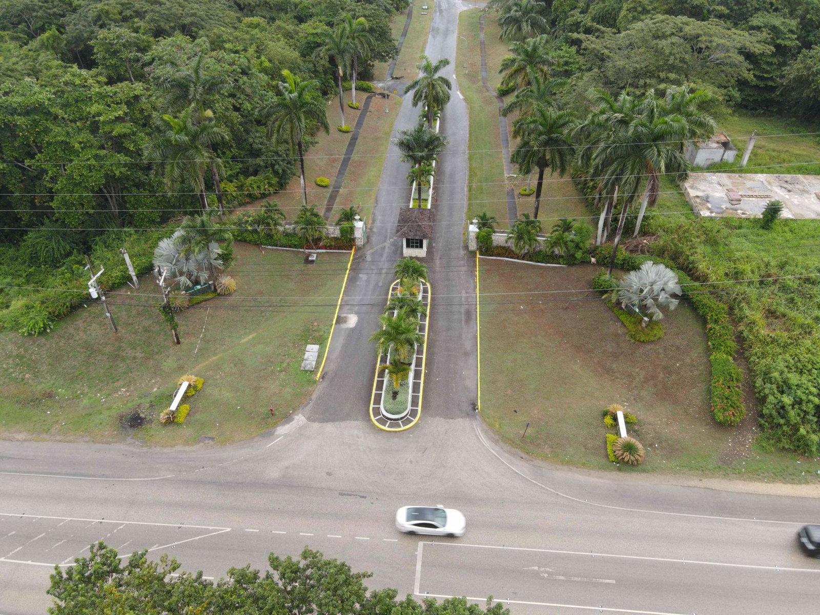Fifteenth image of 334 Santa Gloria Crescent in St. Ann's Bay, St. Ann, Jamaica - property is For Sale