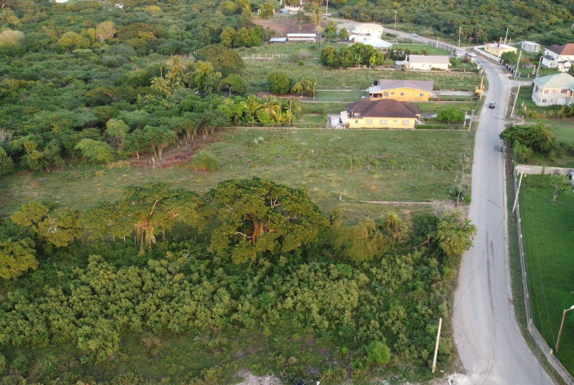 Third image of 16a Chateau Road in Palmers Cross, Clarendon, Jamaica - property is For Sale