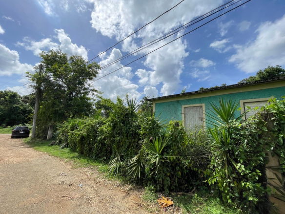First image of Ewarton in Ewarton, St. Catherine, Jamaica - property is For Sale