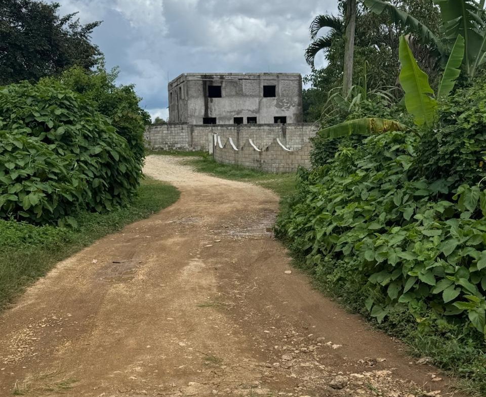 Seventh image of Lot 1- Holland, St. Catherine in James Mountain, St. Catherine, Jamaica - property is For Sale