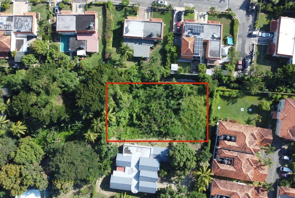 Second image of 15 Farringdon Drive in Kingston 6, St. Andrew, Jamaica - property is For Sale