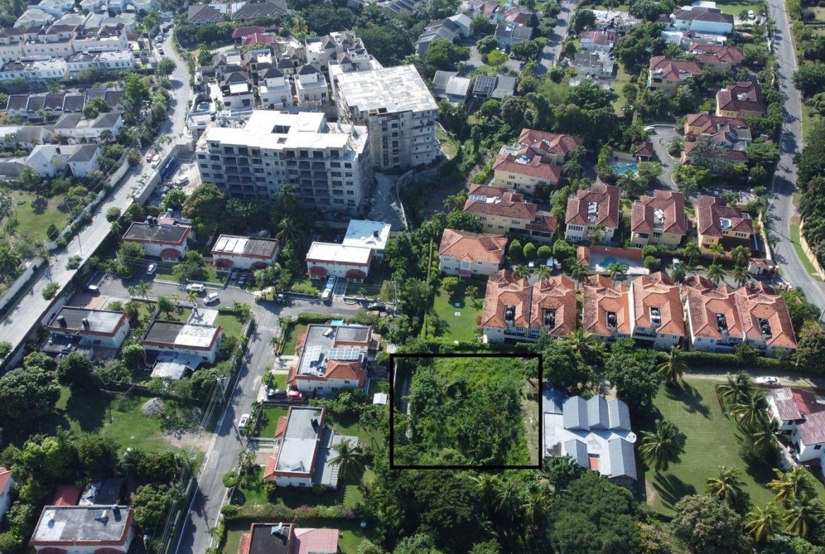 Fourth image of 15 Farringdon Drive in Kingston 6, St. Andrew, Jamaica - property is For Sale