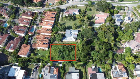 Sixth image of 15 Farringdon Drive in Kingston 6, St. Andrew, Jamaica - property is For Sale