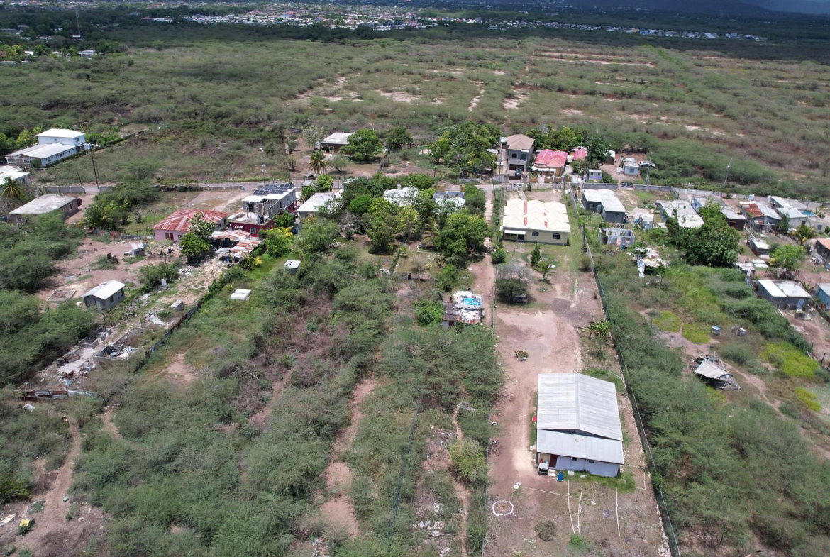Twentieth image of Thompson Pen Road in Old Harbour, St. Catherine, Jamaica - property is For Sale