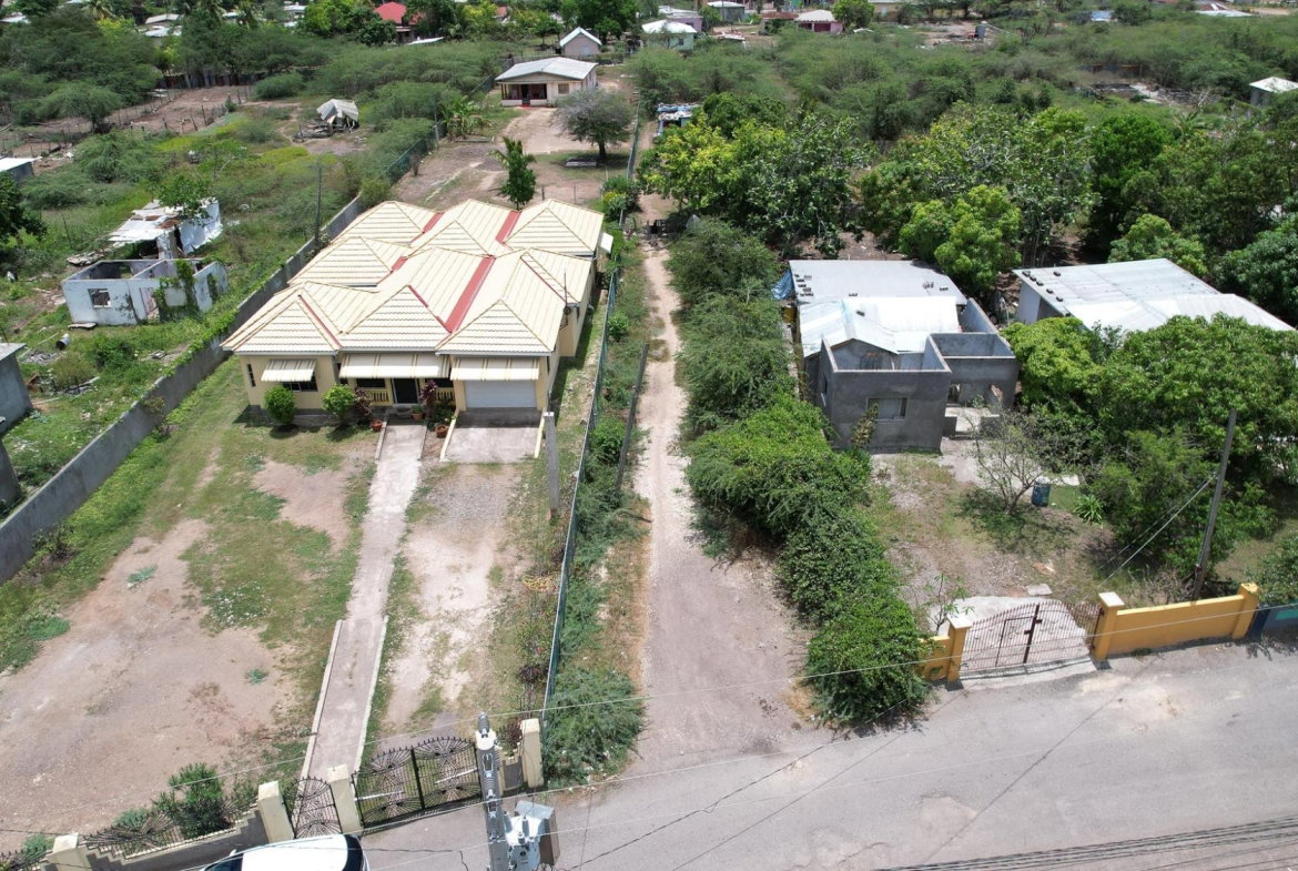 Fourth image of Thompson Pen Road in Old Harbour, St. Catherine, Jamaica - property is For Sale