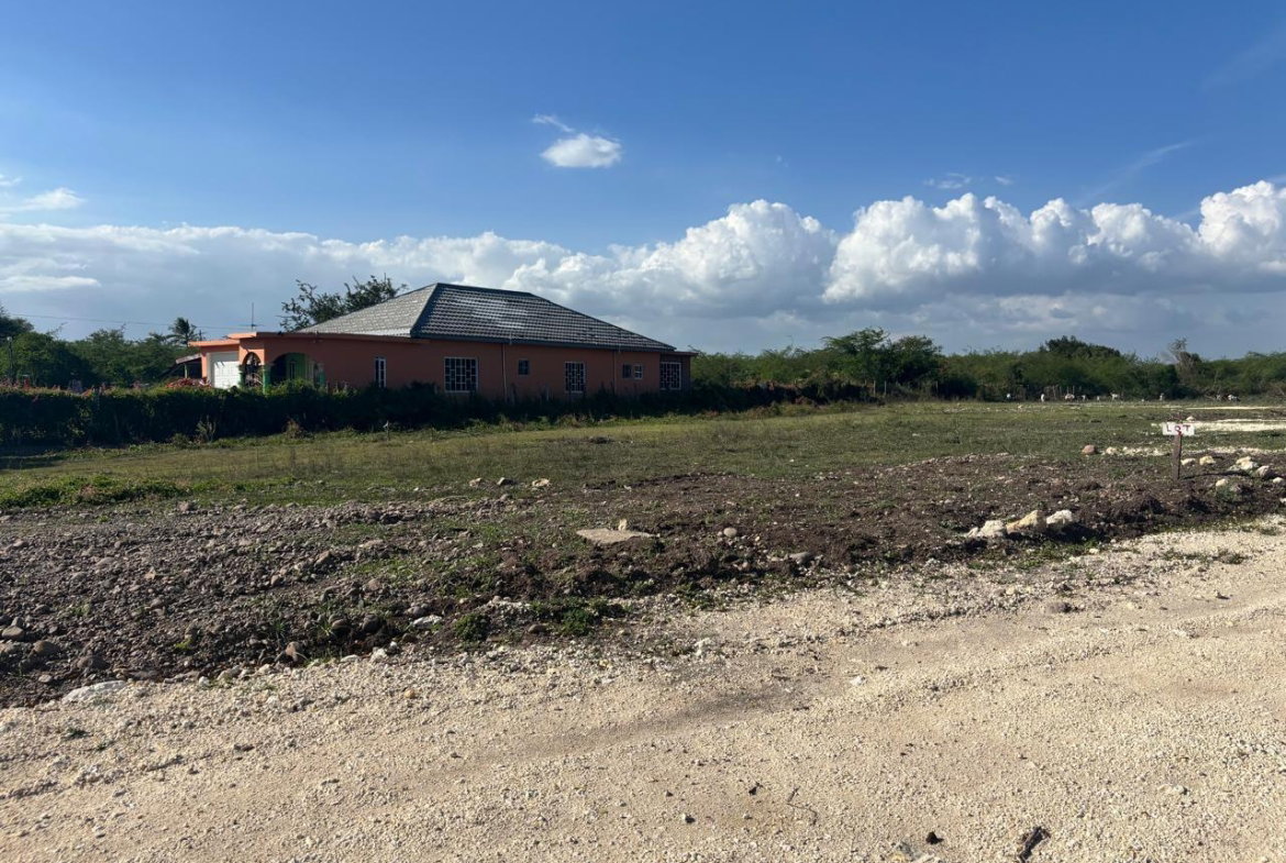 First image of Lot 5- Part of Racecourse in Race Course, Clarendon, Jamaica - property is For Sale
