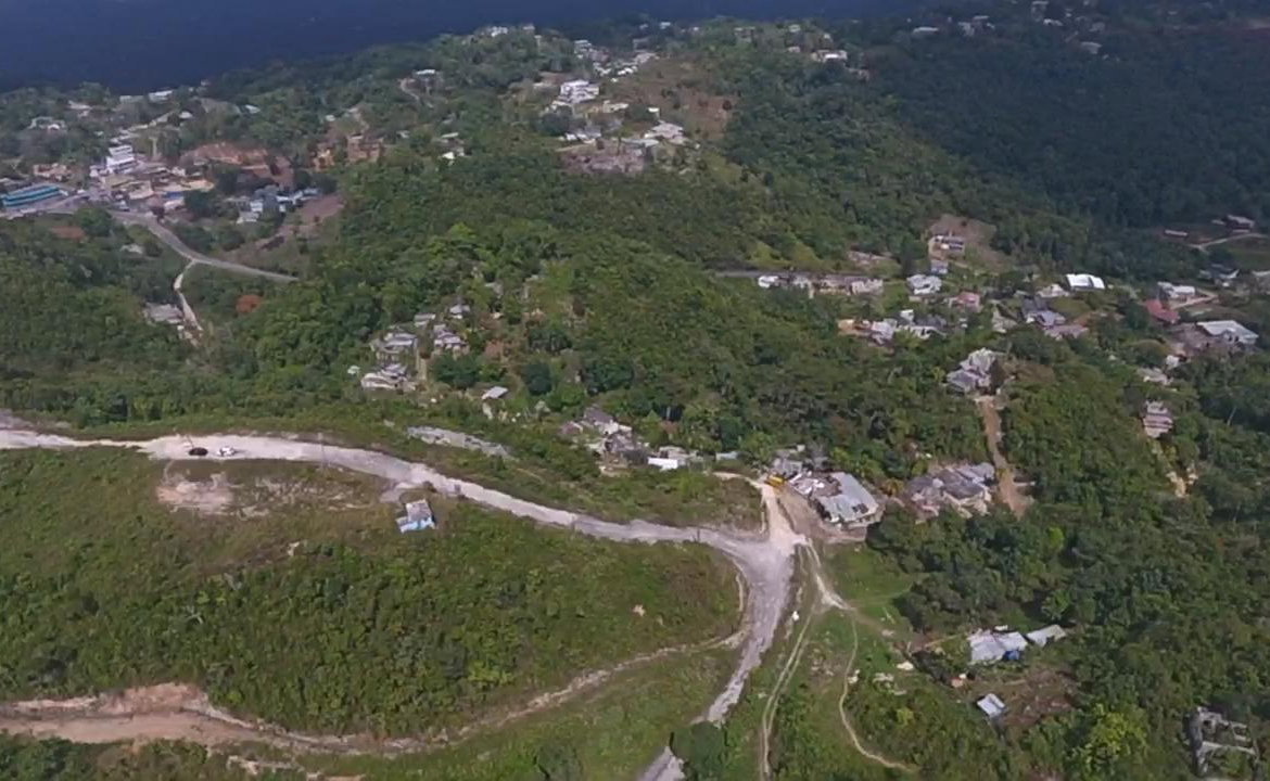 Fifth image of Water House Wedge Rock l8 in Kingston 19, St. Andrew, Jamaica - property is For Sale