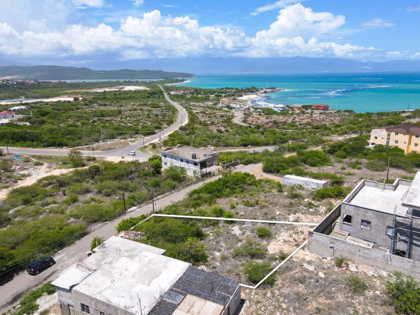 Twelfth image of 130 st Georges Cliff, Pigeon in HELLSHIRE HILLS, St. Catherine, Jamaica - property is For Sale