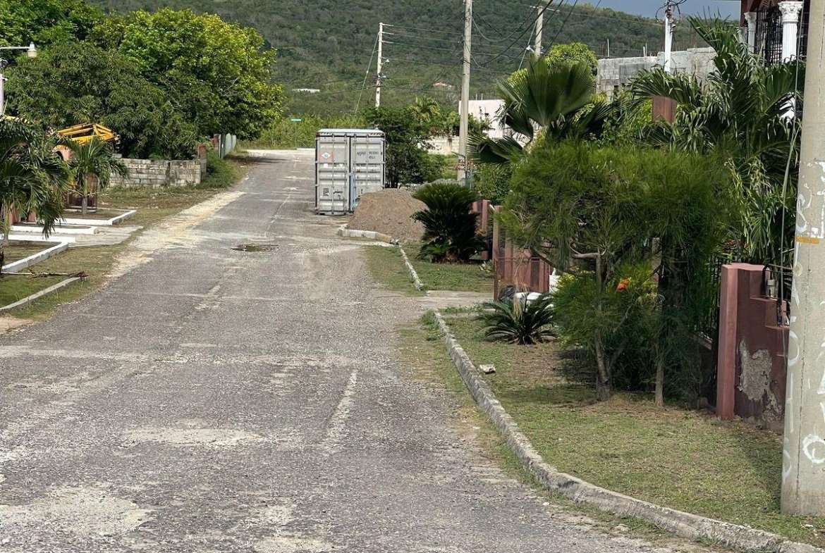 Sixth image of 118 Victoria Lake Street in Tobby Heights, Clarendon, Jamaica - property is For Sale