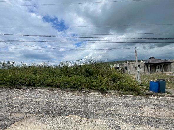 Eighth image of 118 Victoria Lake Street in Tobby Heights, Clarendon, Jamaica - property is For Sale