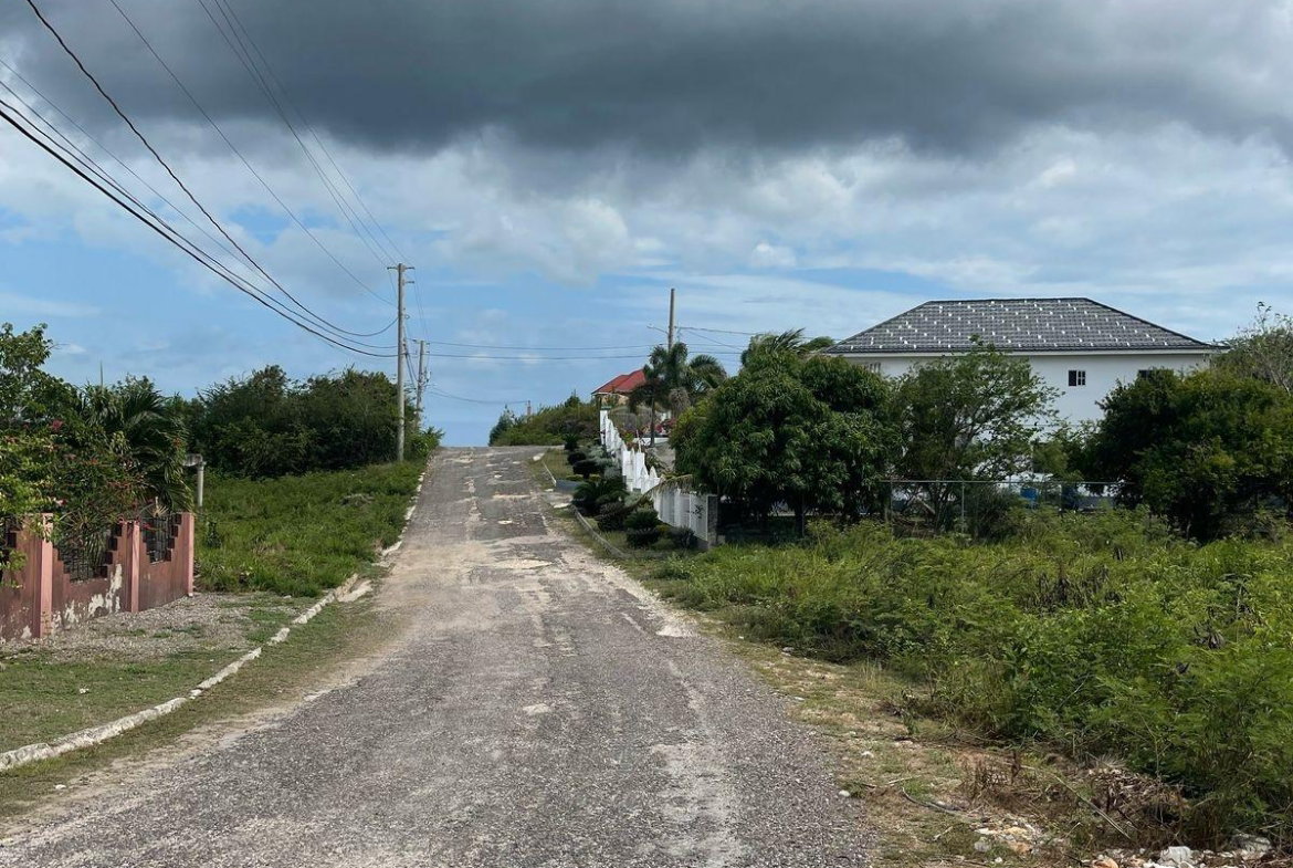 Ninth image of 118 Victoria Lake Street in Tobby Heights, Clarendon, Jamaica - property is For Sale