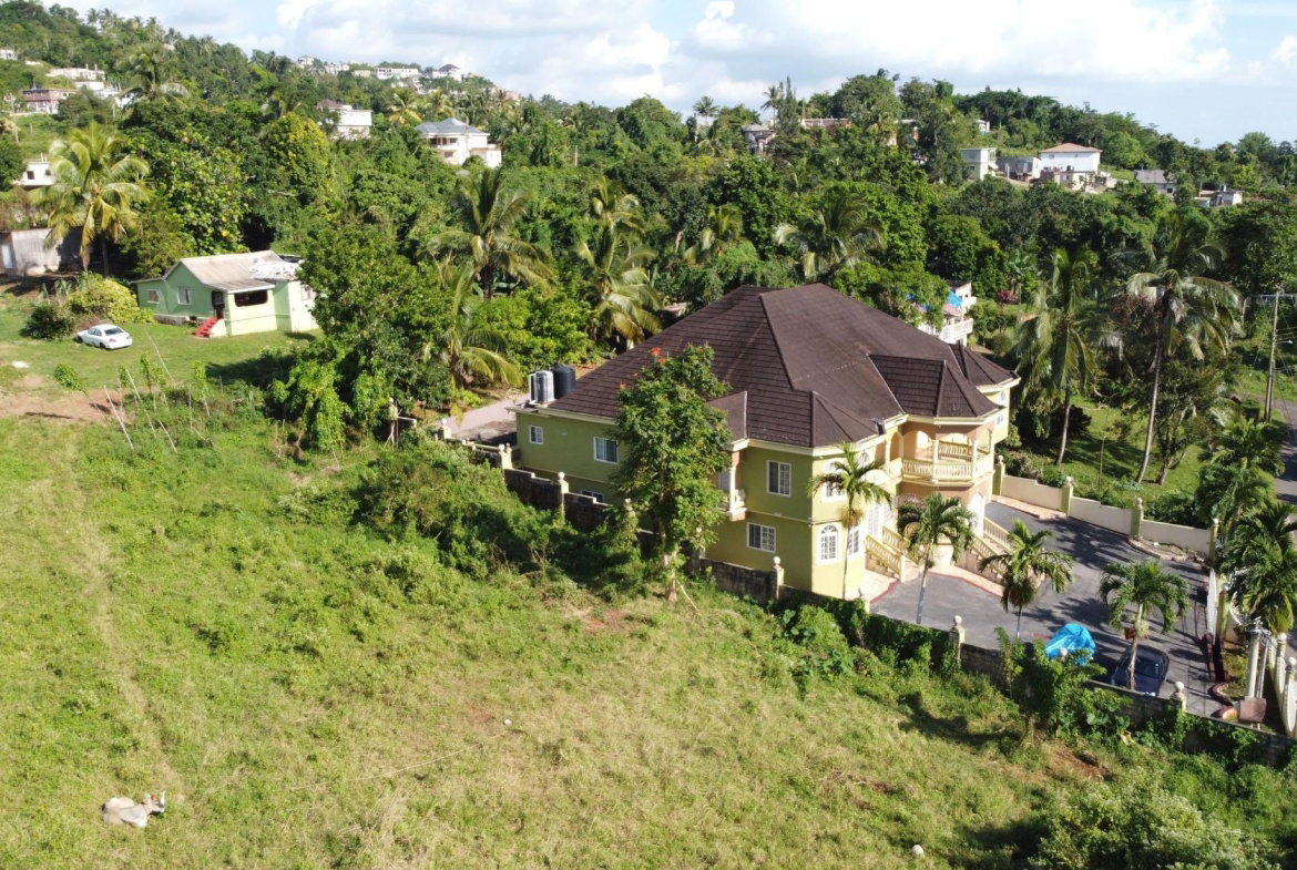 Sixth image of Williamsfield in Comfort, Manchester, Jamaica - property is For Sale