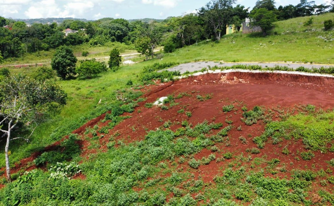 Eighteenth image of Part of Knockpatrick in Knockpatirck, Manchester, Jamaica - property is For Sale