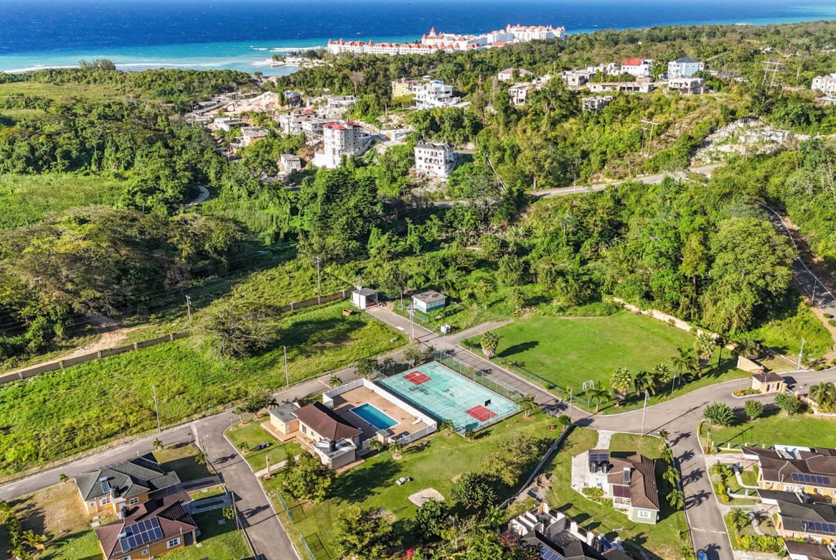 Twelfth image of 749 San San Drive in Runaway Bay, St. Ann, Jamaica - property is For Sale
