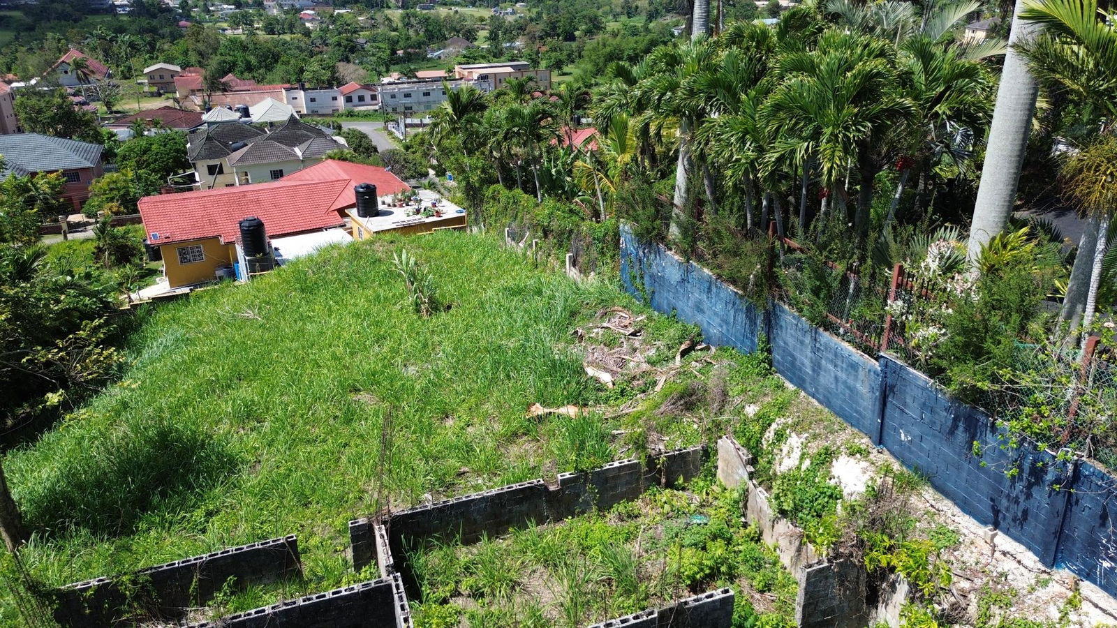 Eighth image of 27 Gordon Heights in Mandeville, Manchester, Jamaica - property is For Sale
