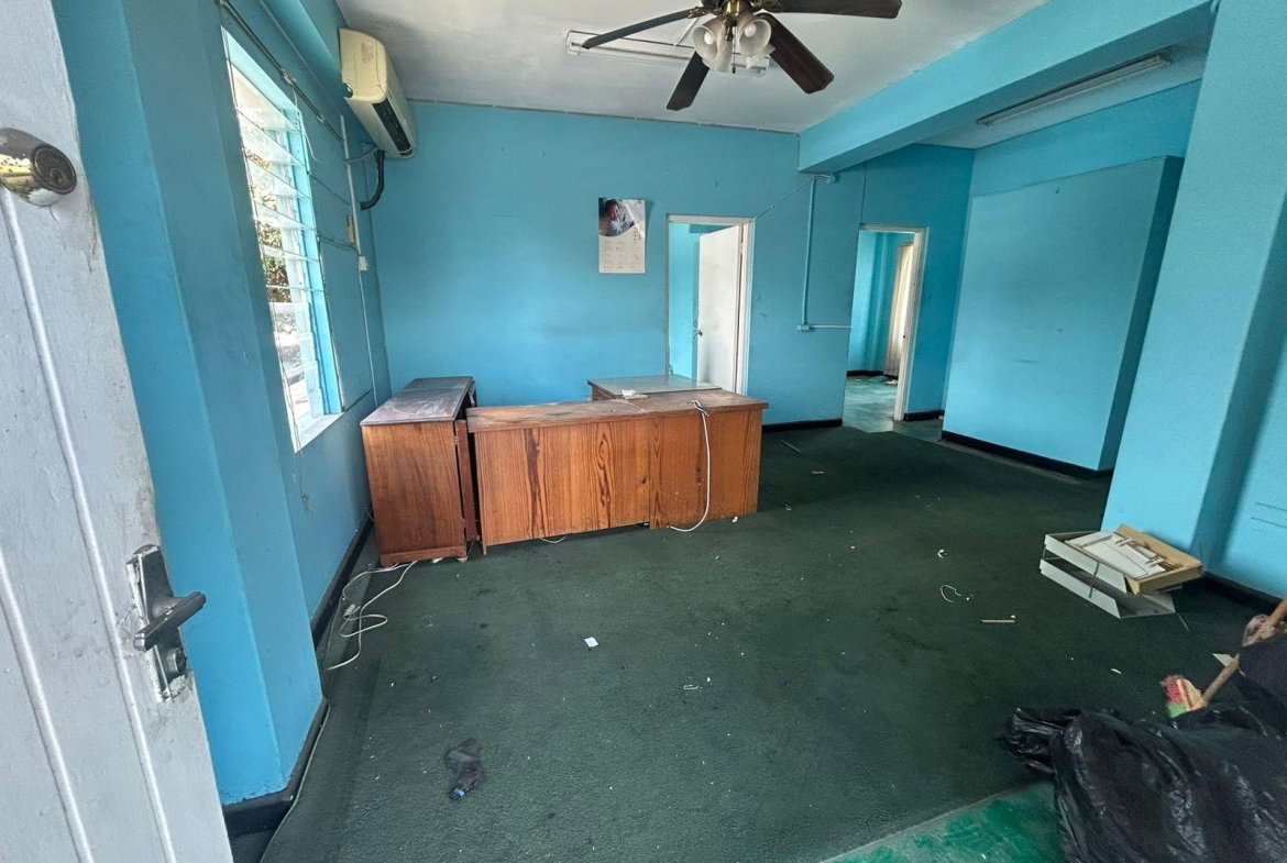 Fourth image of Ua-10 South Avenue in Kingston 4, Kingston, Jamaica - property is For Rent