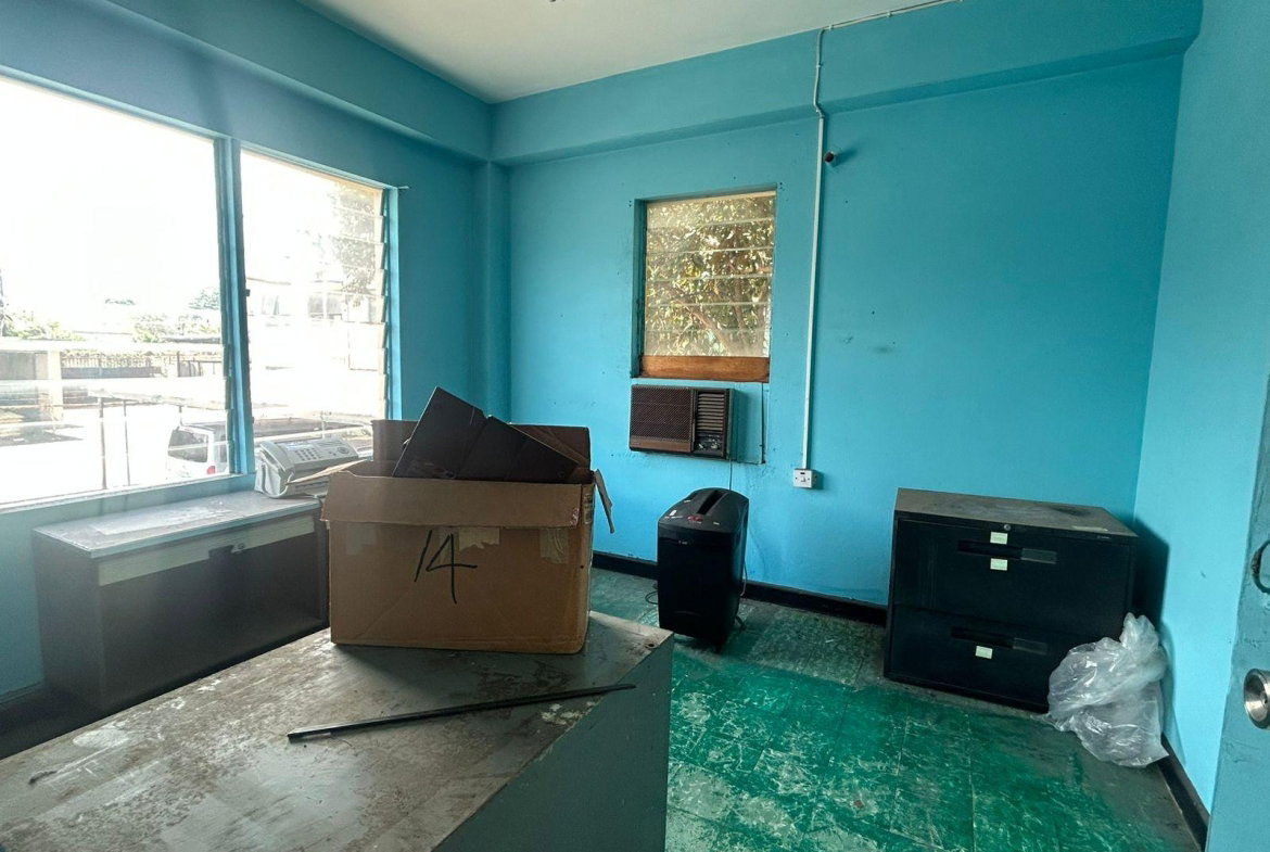 Fifth image of Ua-10 South Avenue in Kingston 4, Kingston, Jamaica - property is For Rent