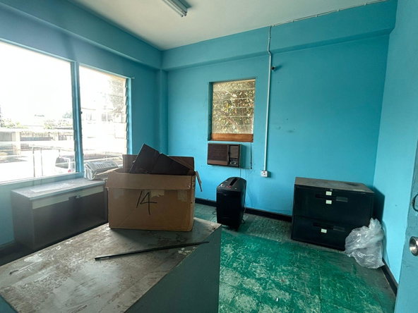 Fifth image of Ua-10 South Avenue in Kingston 4, Kingston, Jamaica - property is For Rent