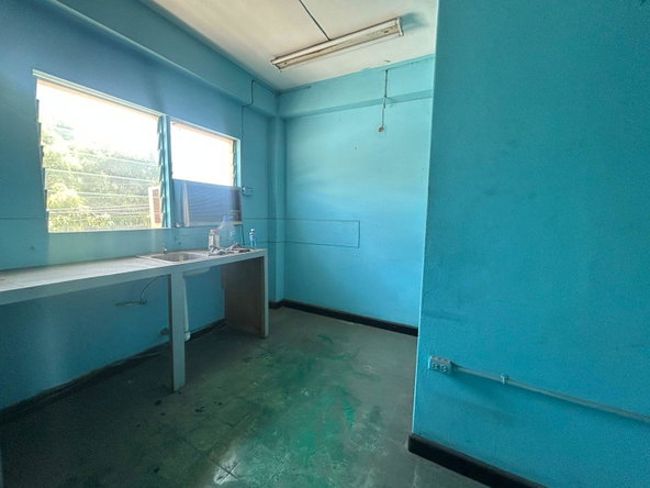 Seventh image of Ua-10 South Avenue in Kingston 4, Kingston, Jamaica - property is For Rent