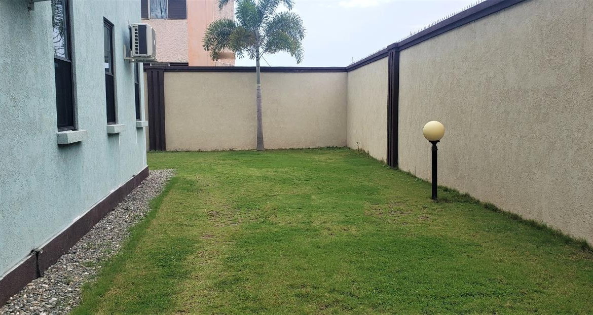 Seventeenth image of 15- East Avenue in Kingston 8, St. Andrew, Jamaica - property is For Rent