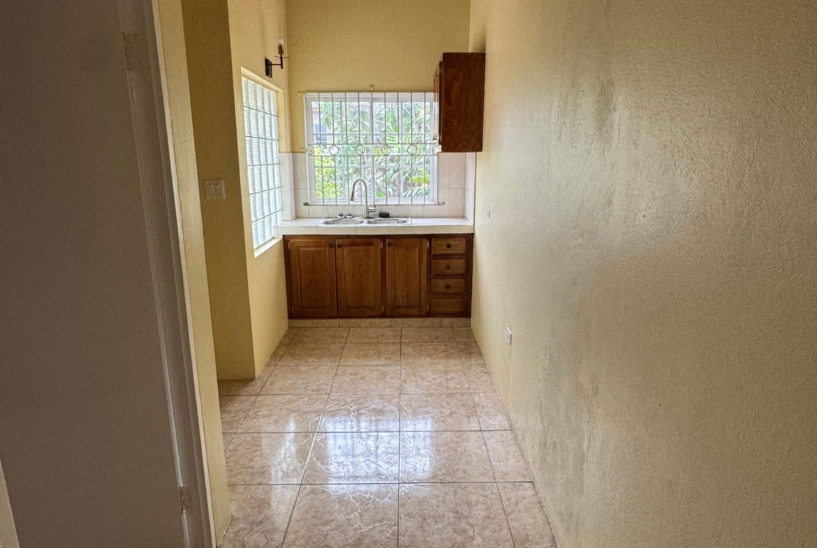 Fifth image of 996 Green Acres in Green Acres, St. Catherine, Jamaica - property is For Rent