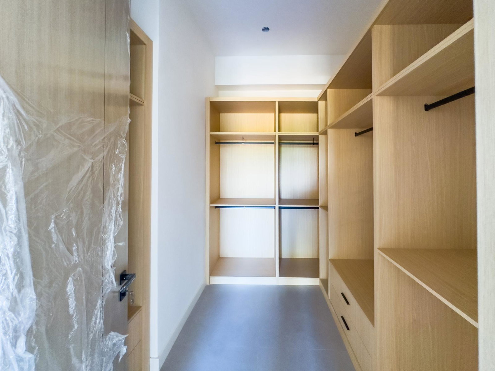 Thirteenth image of 103-2 Somerton Avenue in Kingston 6, St. Andrew, Jamaica - property is For Sale