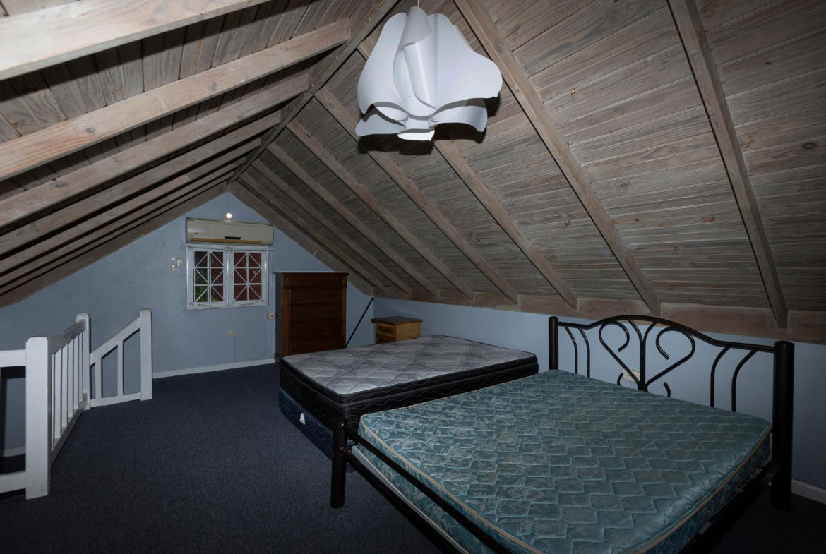 Tenth image of 8-3 Hillcrest Avenue in Kingston 6, St. Andrew, Jamaica - property is For Sale