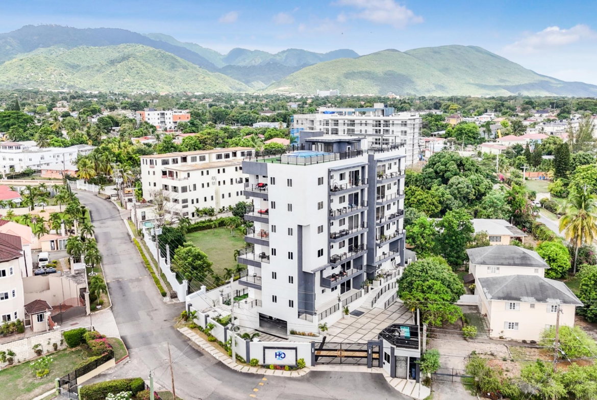 Fourteenth image of 10-2 Ottawa Avenue in Kingston 6, St. Andrew, Jamaica - property is For Rent