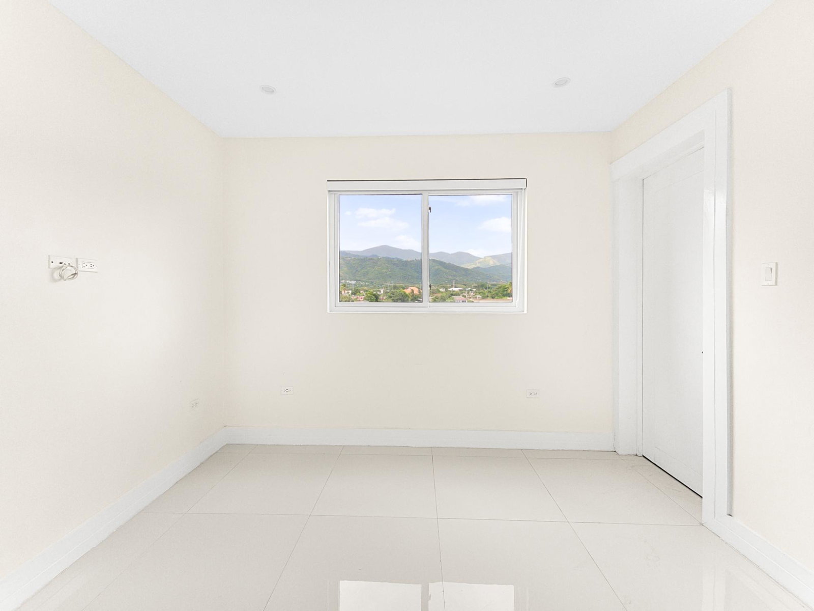 Fifth image of 10-2 Ottawa Avenue in Kingston 6, St. Andrew, Jamaica - property is For Rent