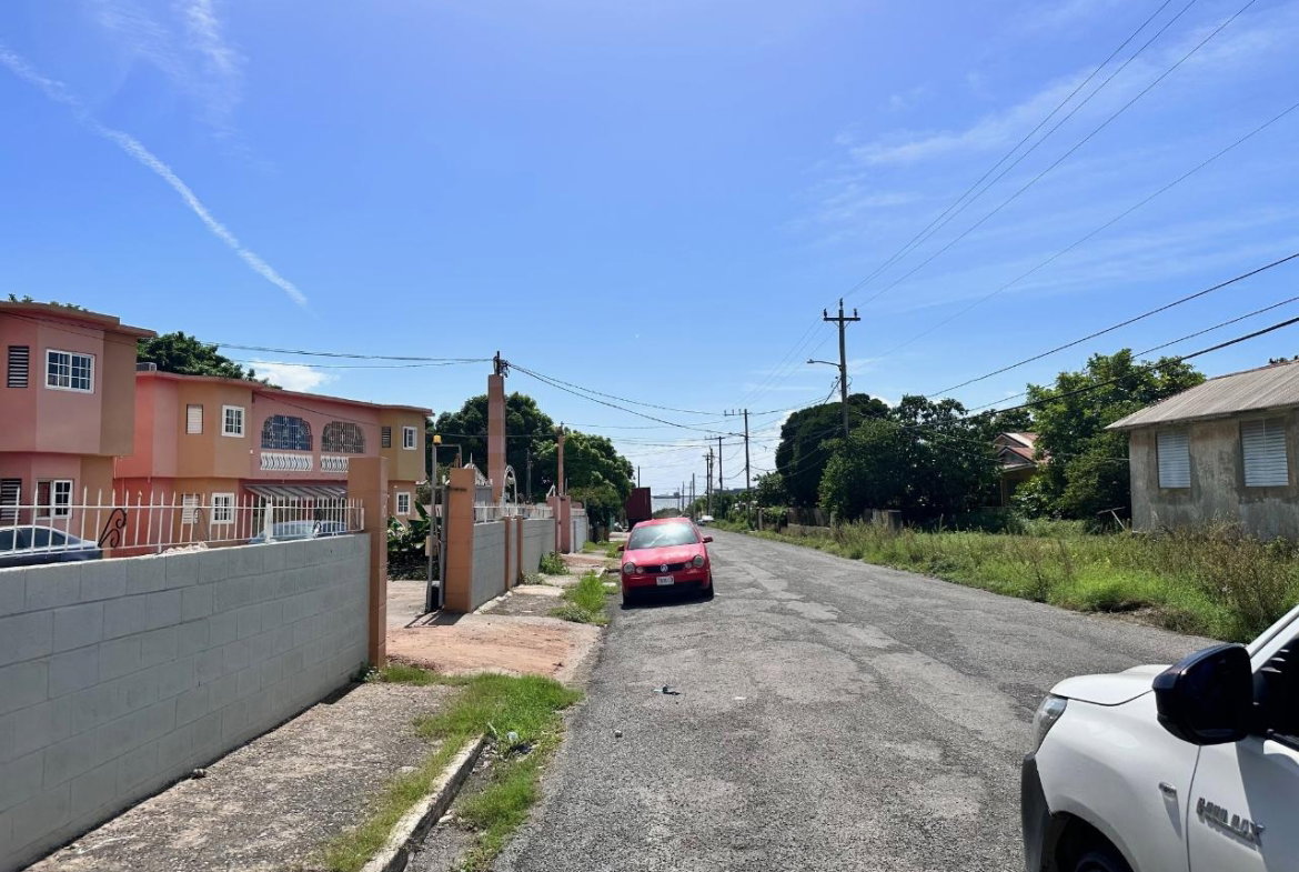 Second image of 6-10a Fairbourne Road in Kingston 2, Kingston, Jamaica - property is For Rent