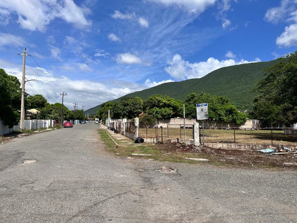 Twenty-First image of 6-10a Fairbourne Road in Kingston 2, Kingston, Jamaica - property is For Rent
