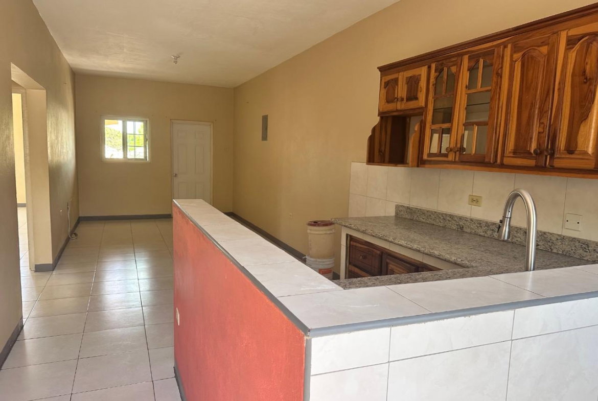 Fifth image of 6-10a Fairbourne Road in Kingston 2, Kingston, Jamaica - property is For Rent