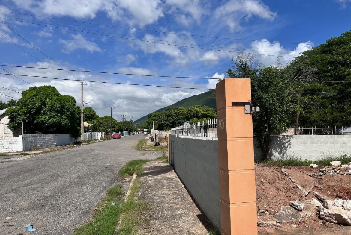 Nineteenth image of 7-10a Fairbourne Road in Kingston 2, Kingston, Jamaica - property is For Rent