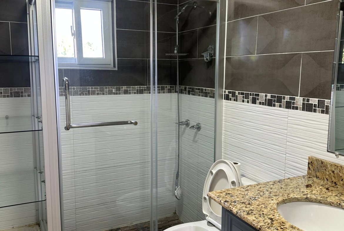 Twelfth image of 20-22 Charlemont Avenue, Kingst in Kingston 6, St. Andrew, Jamaica - property is For Rent