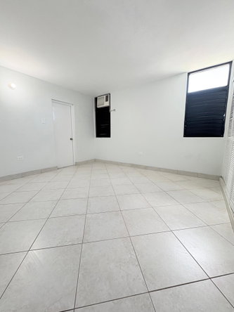 Seventh image of e 11-129-133 Constant Spring Road in Kingston 8, St. Andrew, Jamaica - property is For Rent