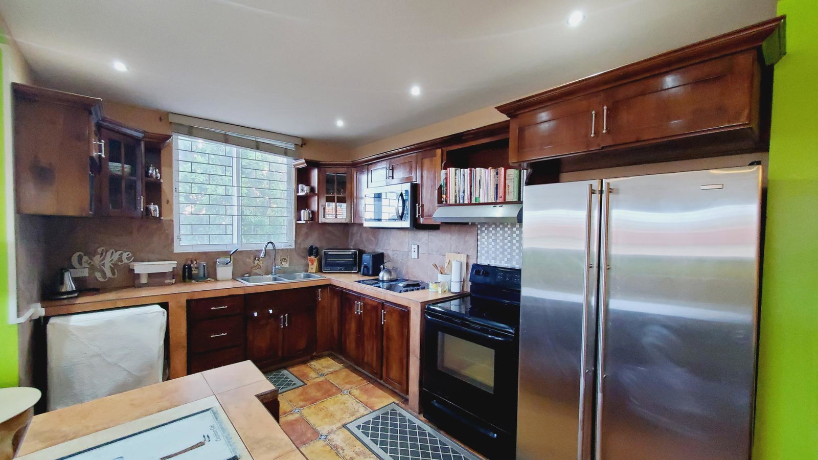 Seventh image of 16-11 Surbiton Road in Kingston 10, St. Andrew, Jamaica - property is For Rent